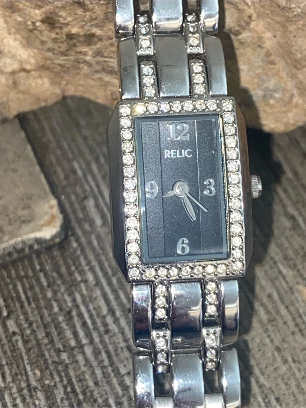 Vintage RELIC STainless Steel & Pave’ Crystal WORKING Watch